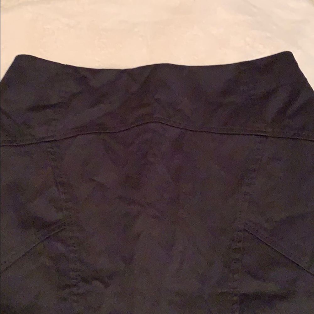 Skirt - Picture 2 of 4
